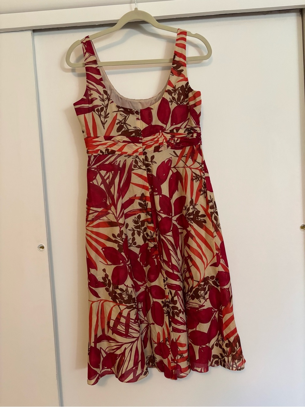 Evan Picone Red and Cream Floral Midi Dress - Picture 3 of 6